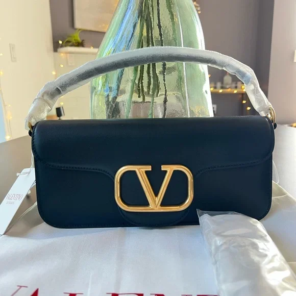 ❌❌SOLD! NWT Valentino Loco VLogo Long Black Leather Shoulder Bag - Picture 3 of 9